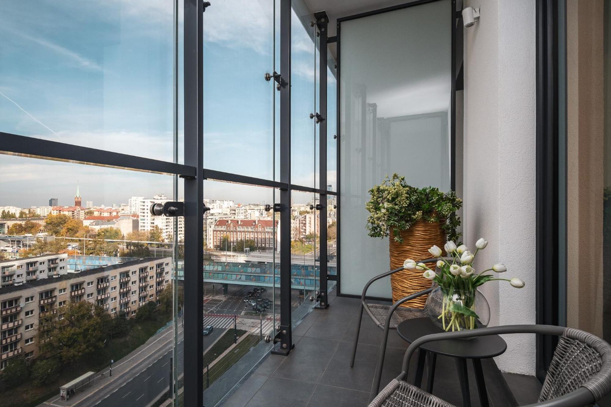 Kasprzaka 29 Bliska Wola Tower By Perfect Apart 华沙 外观 照片